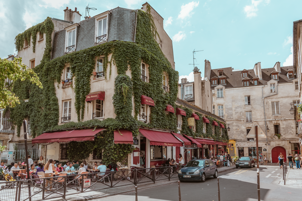 Style Icons: The Top Fashion Capitals of the World