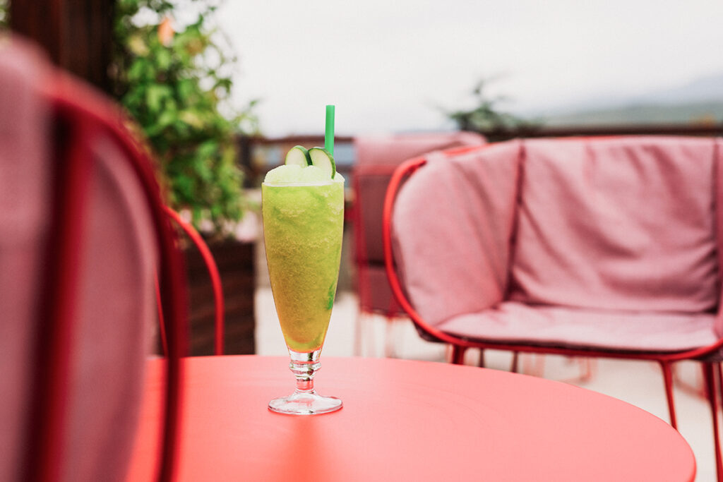 Dry Your Whistle: Is the Future Alcohol-Free? 